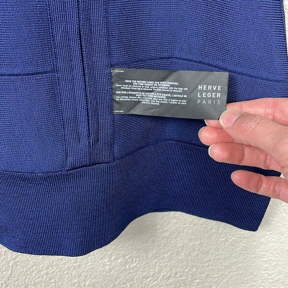 NWT Herve Leger Off The Shoulder Bandage Bodycon Top Classic Blue Sz XS - Picture 4 of 11